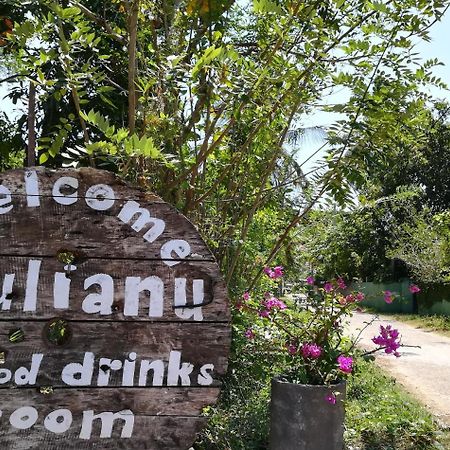 Julianu Hotel Tangalle Exterior photo