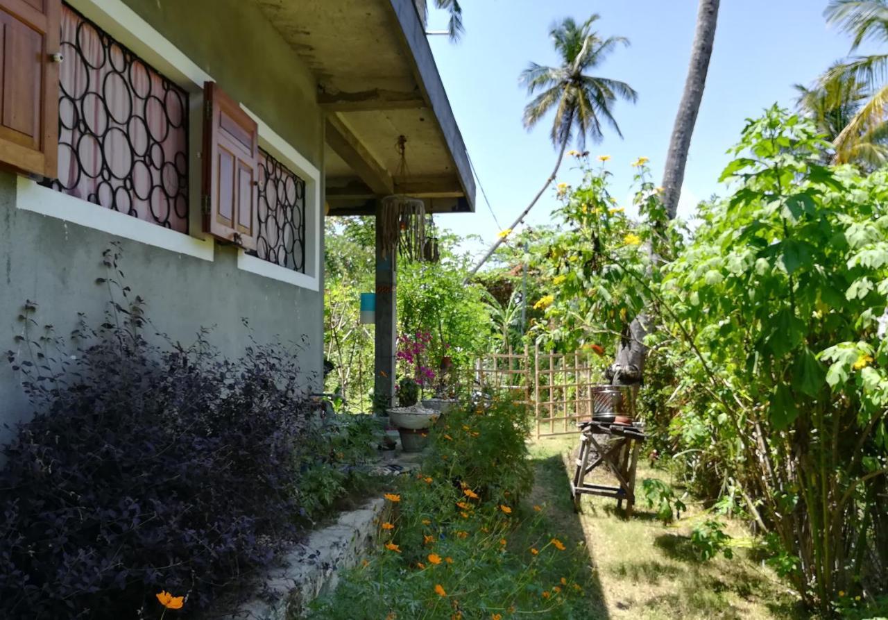 Julianu Hotel Tangalle Exterior photo